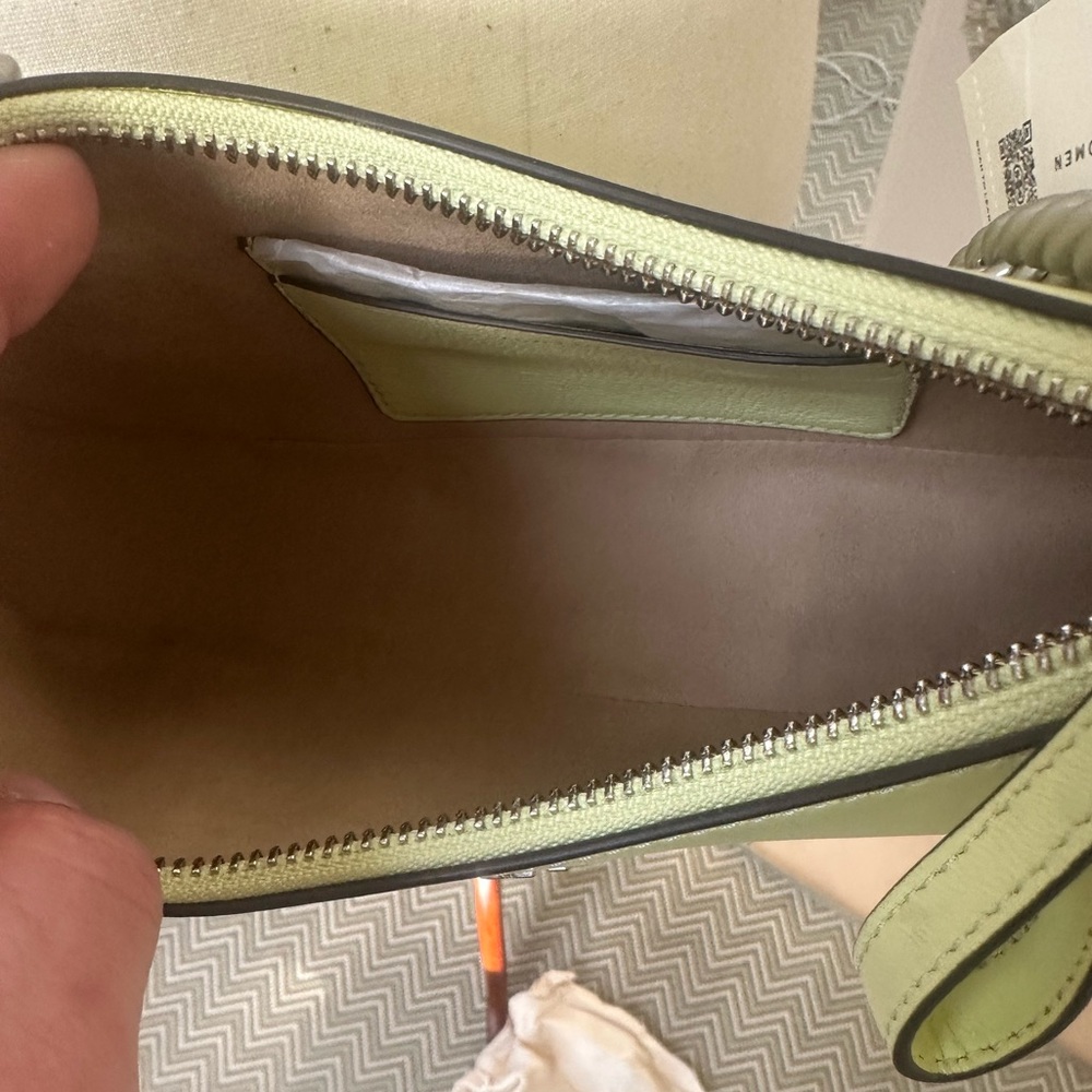 Tory Burch NWT Small Mercer Crescent Shoulder Bag convertible strap Lime Sorbet - Picture 7 of 14